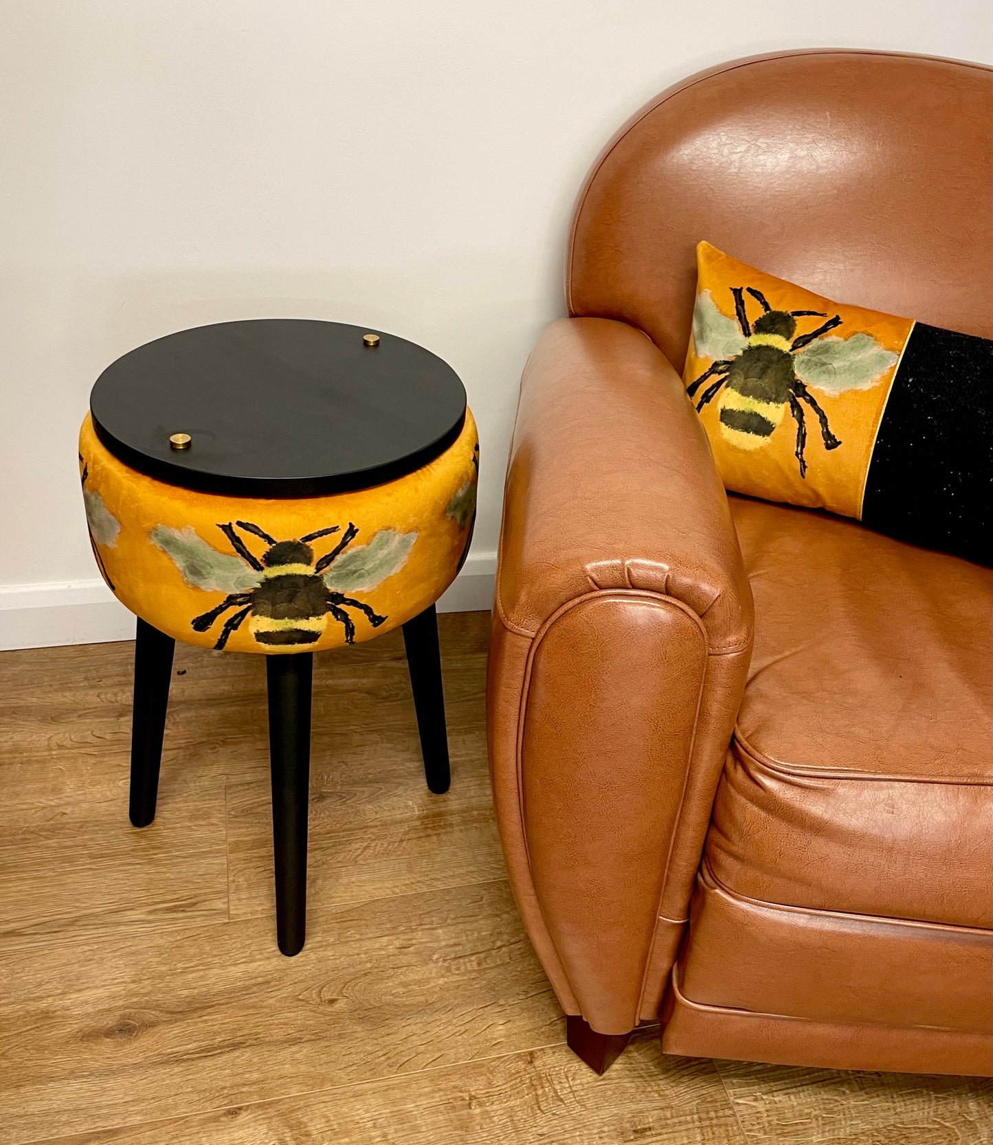 Bumble Bee End Table with Matt Black Wooden Legs and Top