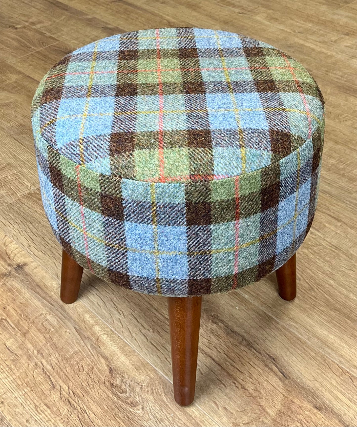 Harris Tweed MacLeod Tartan Round Footstool with Varnished Dark Wooden Legs