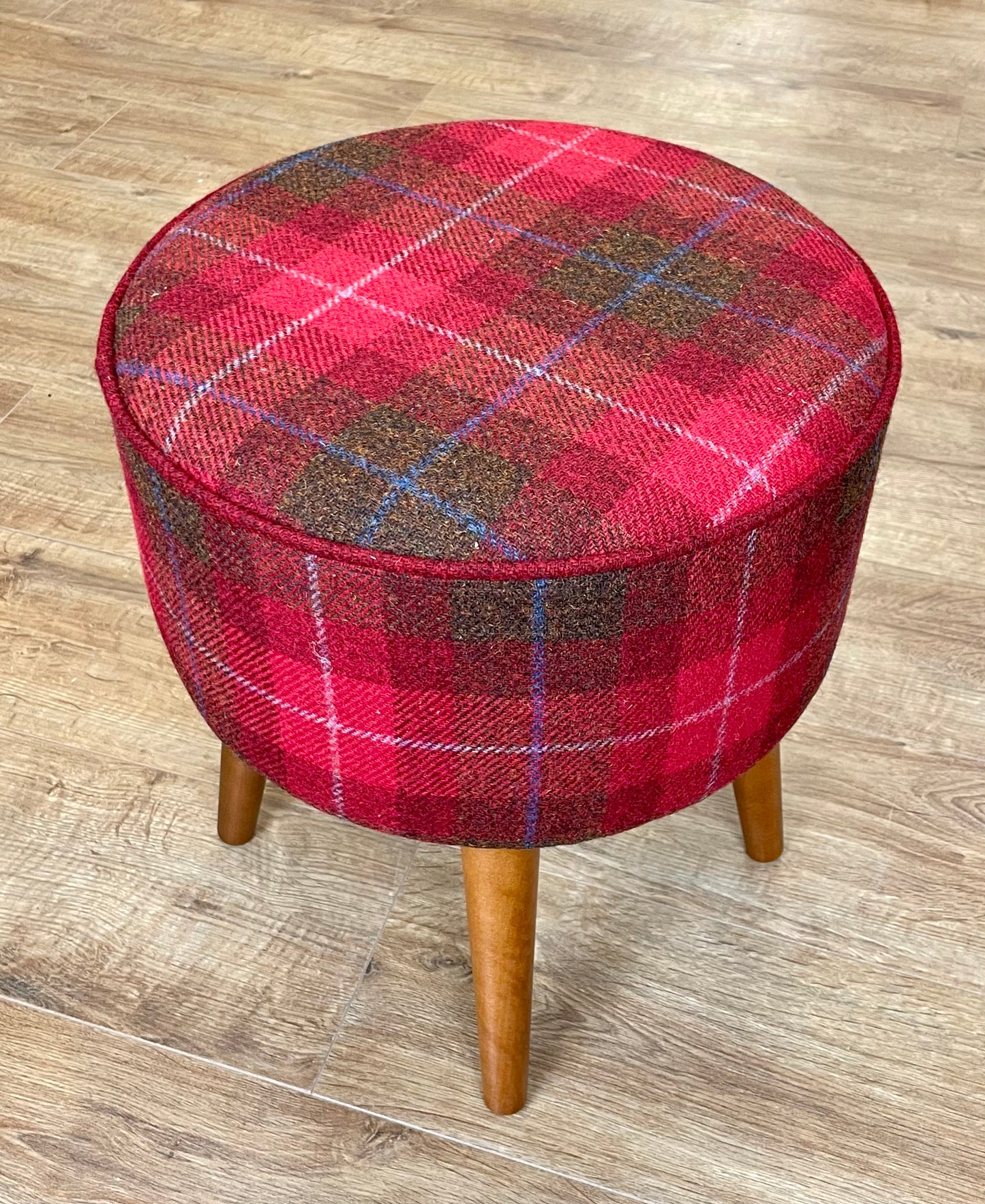 Red Tartan Harris Tweed Footstool with Red Piping and Dark Varnished Wooden Legs